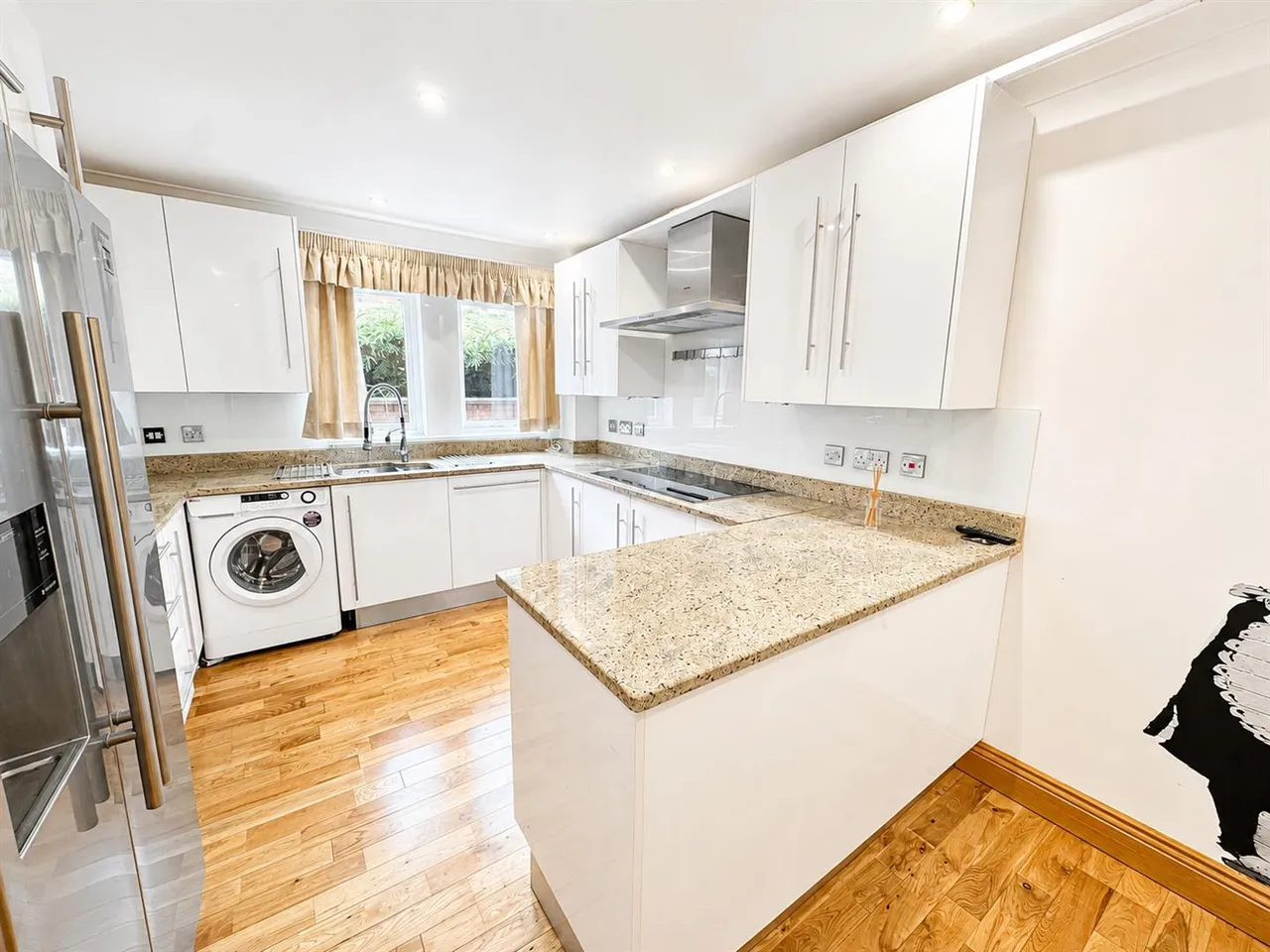 Silverwells Crescent, Bothwell, Bothwell, G71 8DP, photo 4