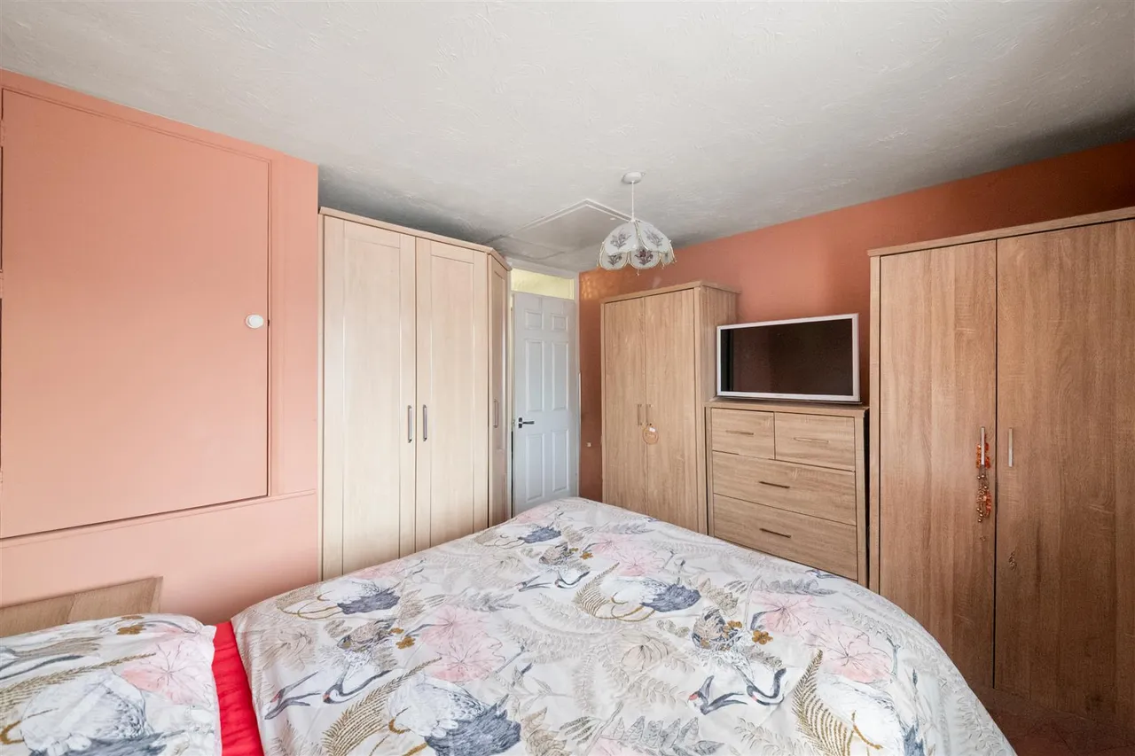 Westlake Close, Hayes, photo 7