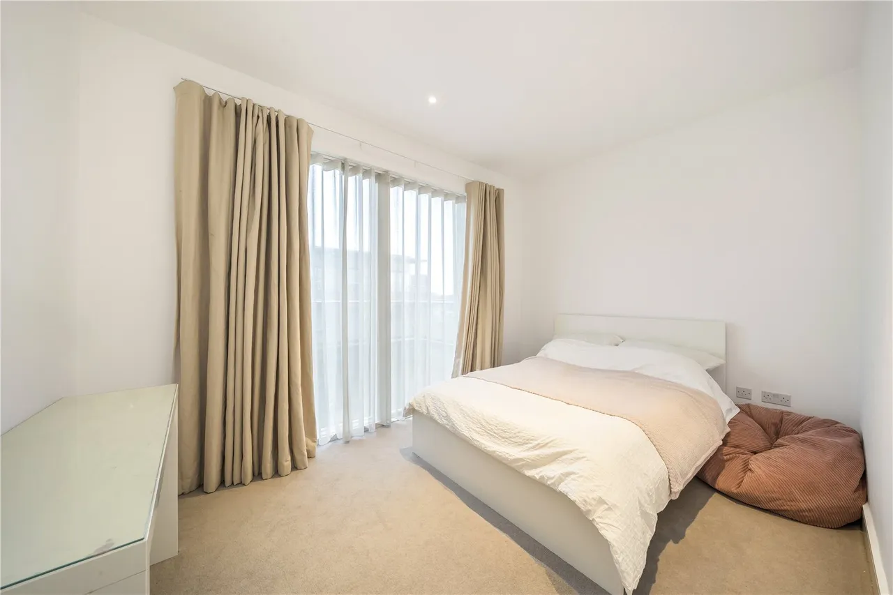 Tizzard Grove, Kidbrook, London, SE3 9FE, photo 5