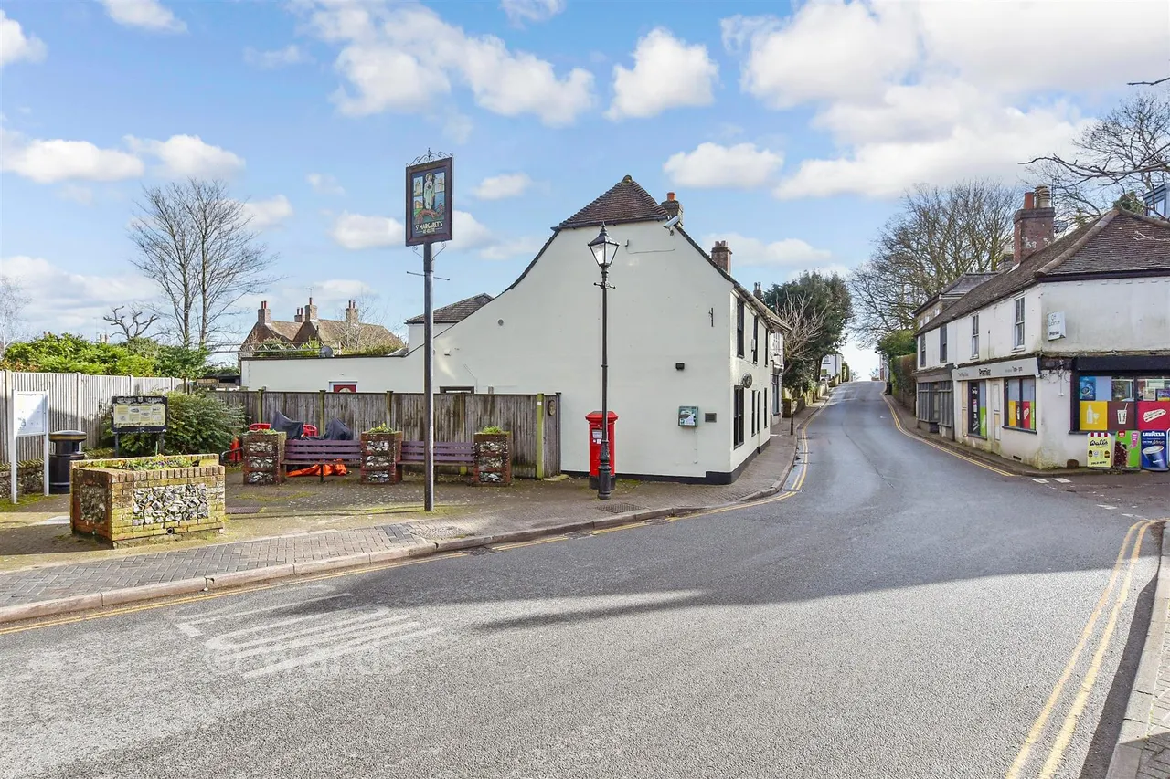 High Street, St. Margarets-At-Cliffe, CT15, photo 10