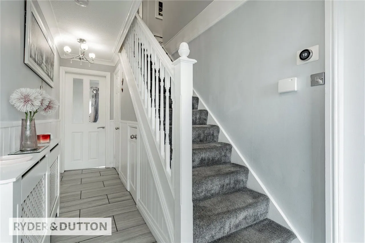 Highfield Drive, Royton, OL2, photo 25