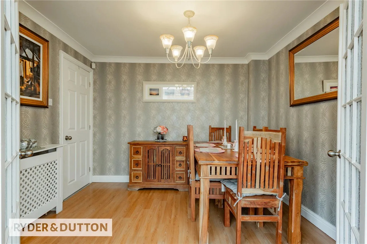 Highfield Drive, Royton, OL2, photo 7