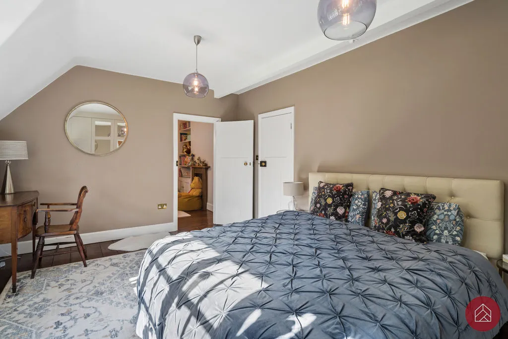 Bagley Wood Road, Kennington, OX1, photo 37