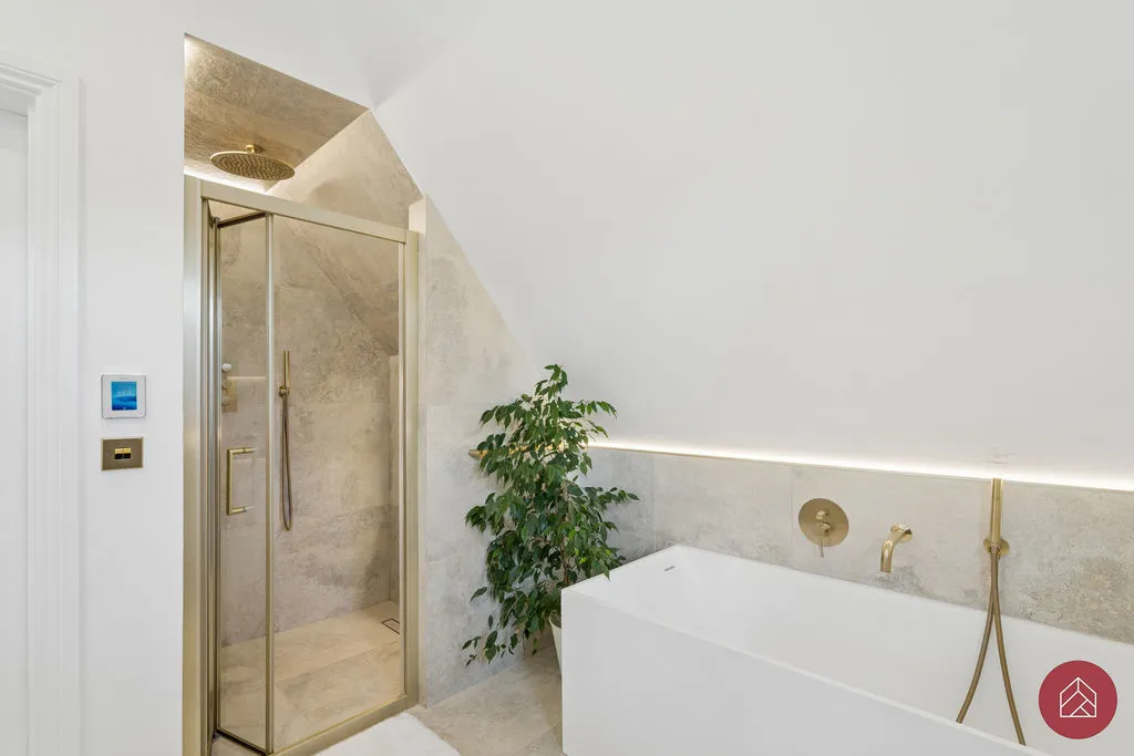 Bagley Wood Road, Kennington, OX1, photo 28