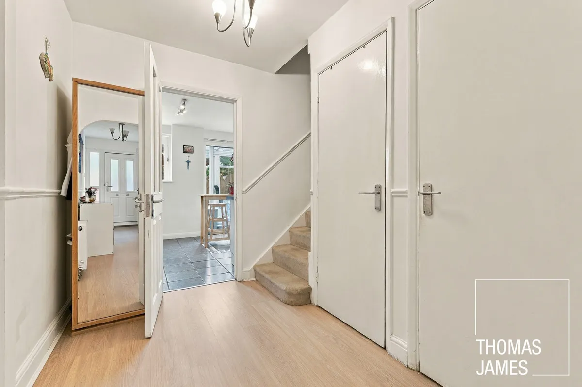 Wellington Road, Enfield, EN1, photo 8