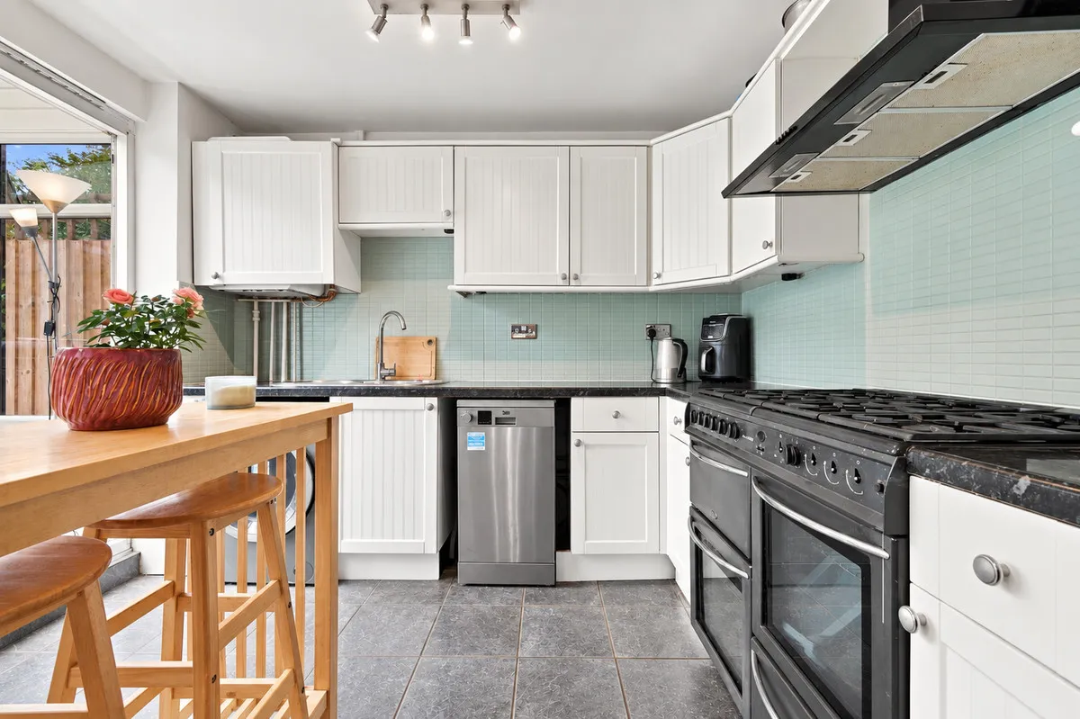 Wellington Road, Enfield, EN1, photo 5