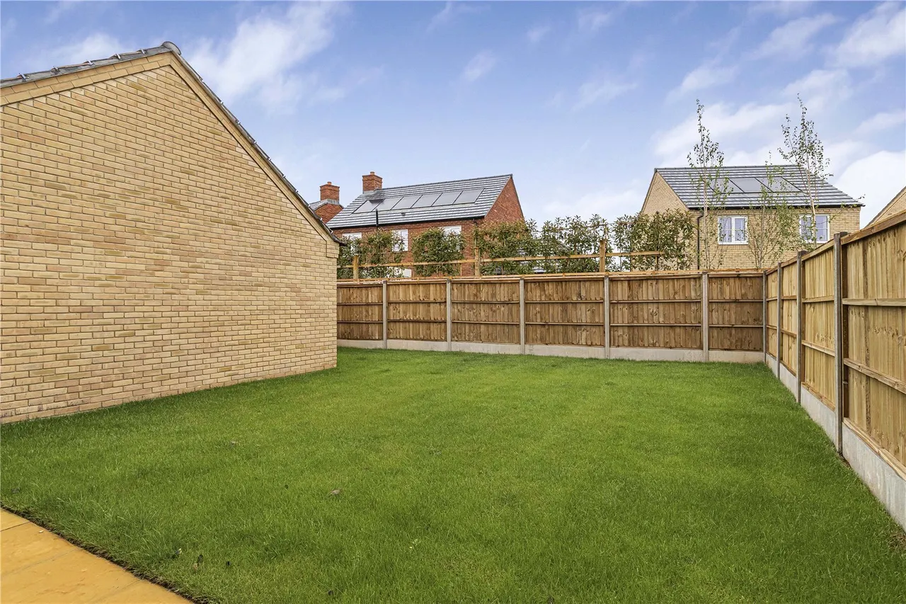 Sarll Way, Alconbury Weald, PE28, photo 8