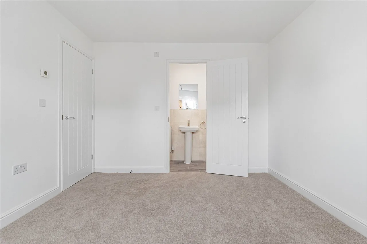 Sarll Way, Alconbury Weald, PE28, photo 6
