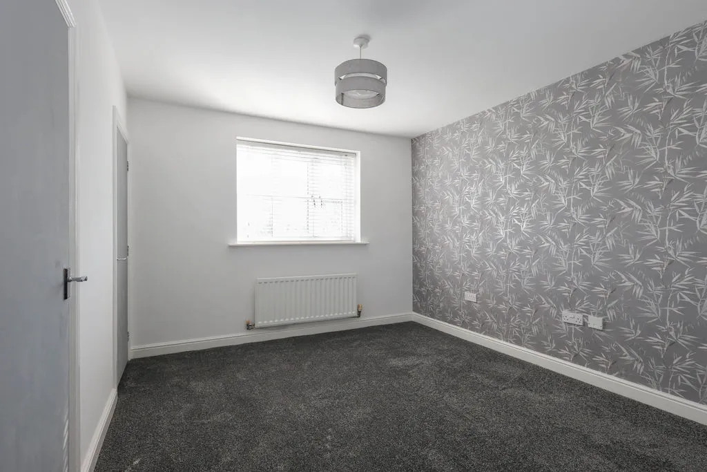 Coppy Bridge Drive, Rochdale OL16 3AR, photo 4