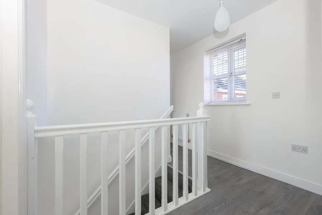 Coppy Bridge Drive, Rochdale OL16 3AR, photo 7
