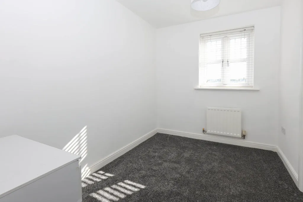 Coppy Bridge Drive, Rochdale OL16 3AR, photo 5