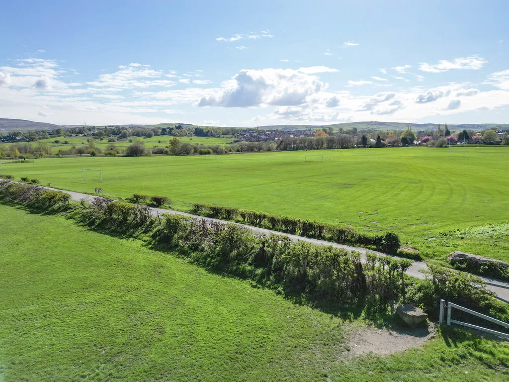 Coppy Bridge Drive, Rochdale OL16 3AR, photo 9