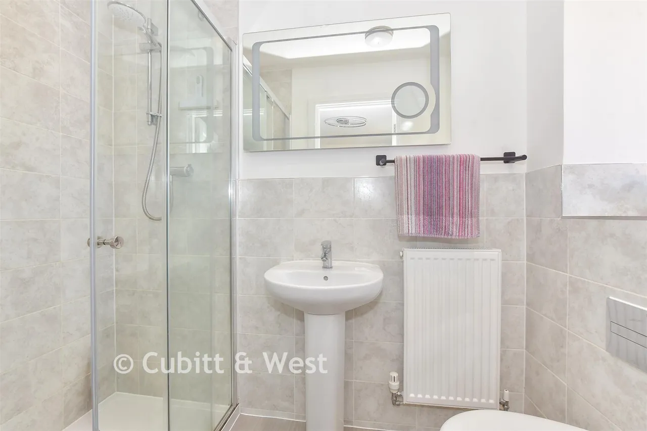 Shipwrights Close, Emsworth, PO10, photo 9