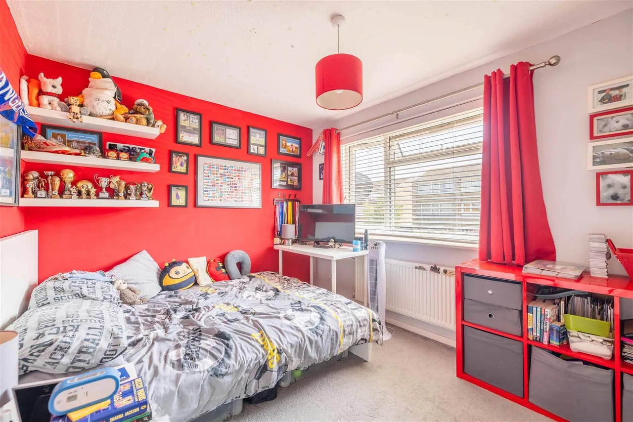 Pierson Road, Windsor, Berkshire, SL4 5RE, photo 10