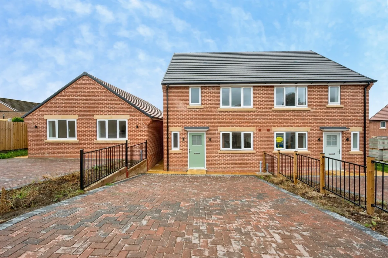3 bed house for sale — Pinfold Road, Giltbrook, Nottingham