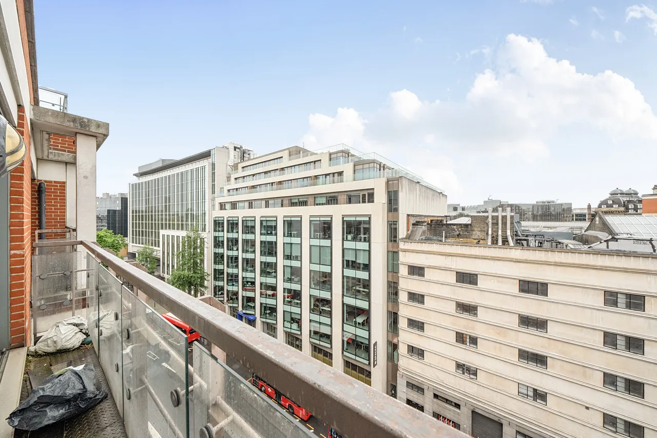 Flat 376, 300 Vauxhall Bridge Road, London, photo 9