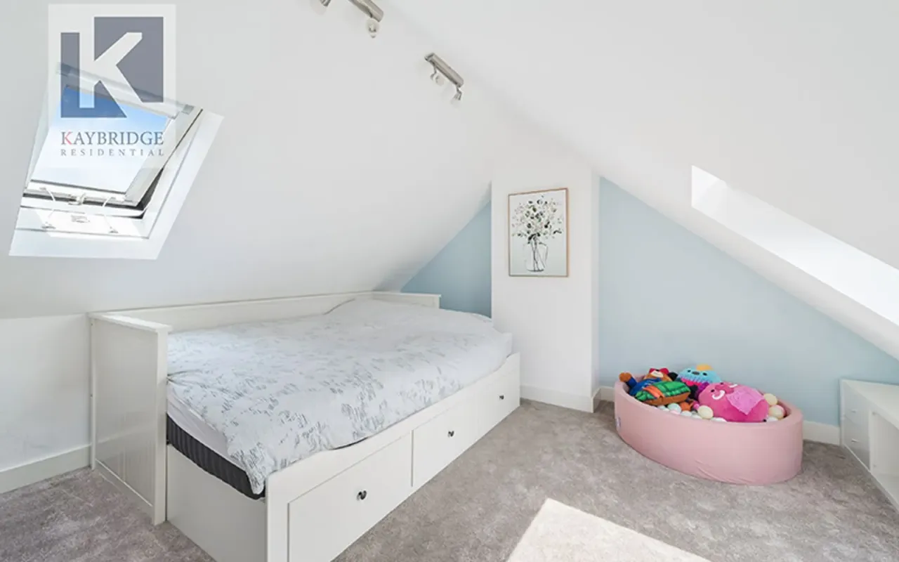 Belfield Road, Epsom, KT19, photo 12