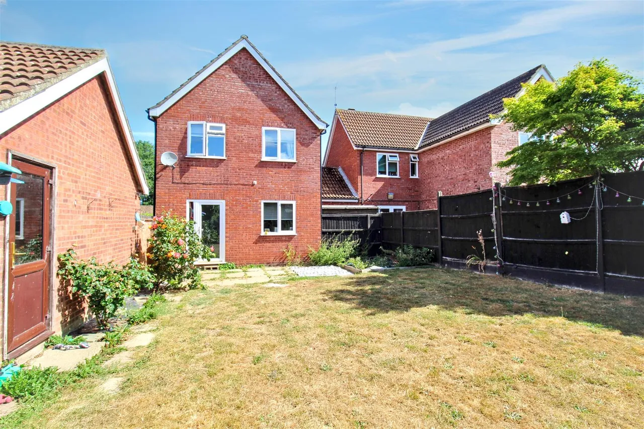 Osborne Close, North Walsham, NR28, photo 4