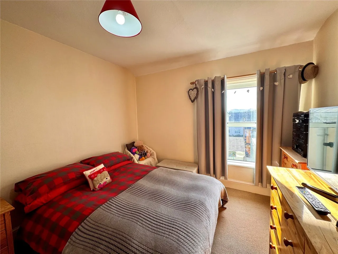 Cardiff Road, Pwllheli, LL53, photo 25