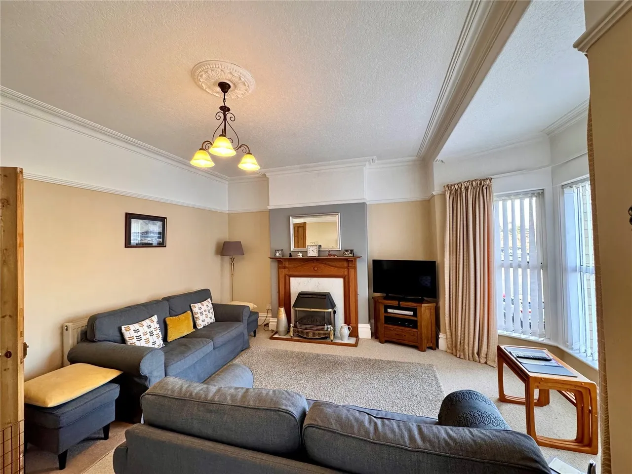 Cardiff Road, Pwllheli, LL53, photo 14