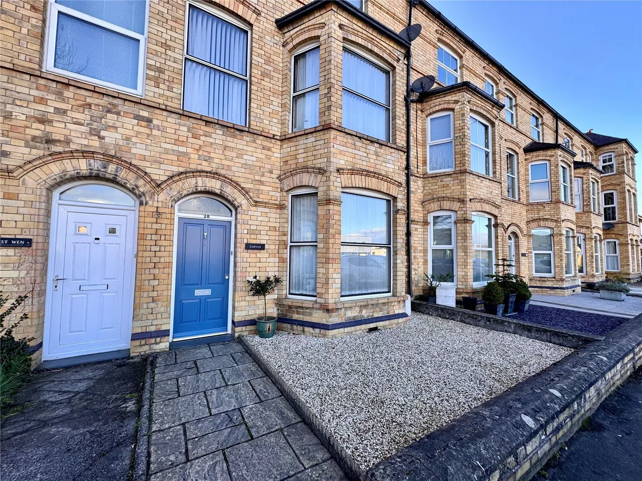 Cardiff Road, Pwllheli, LL53, photo 34