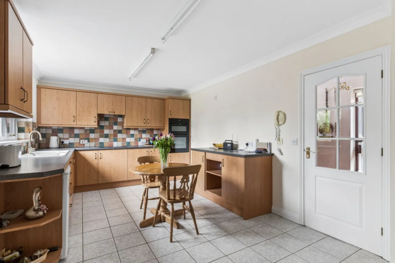 Eaton Socon, St Neots, PE19, photo 2