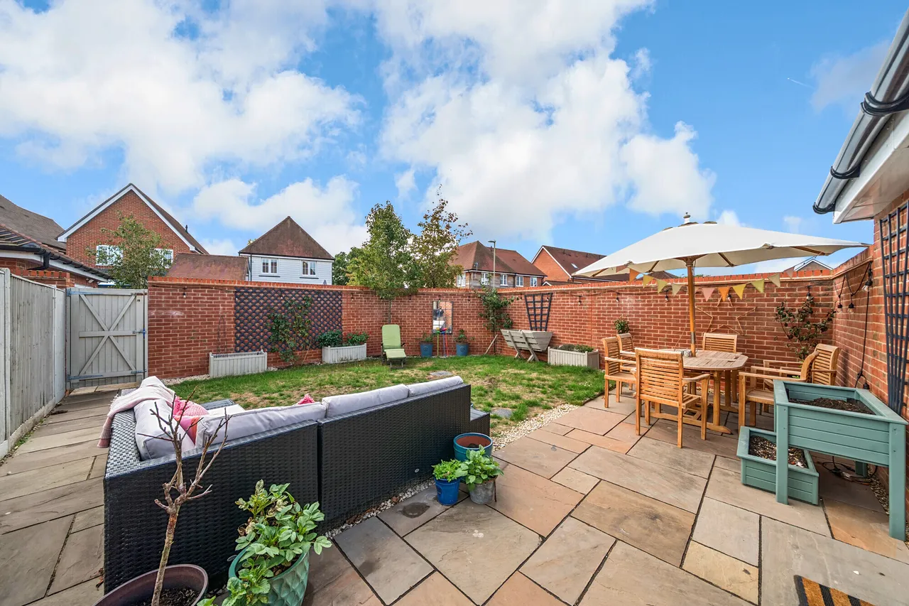 Emerald Avenue, Fleet, GU51, photo 5
