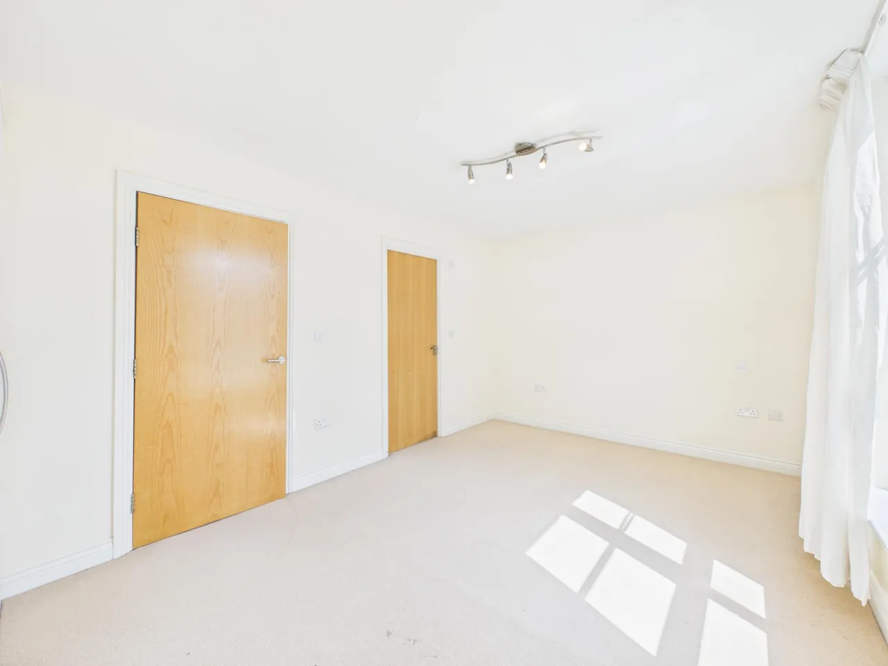 Woodford Road, Leicester, LE2, photo 17