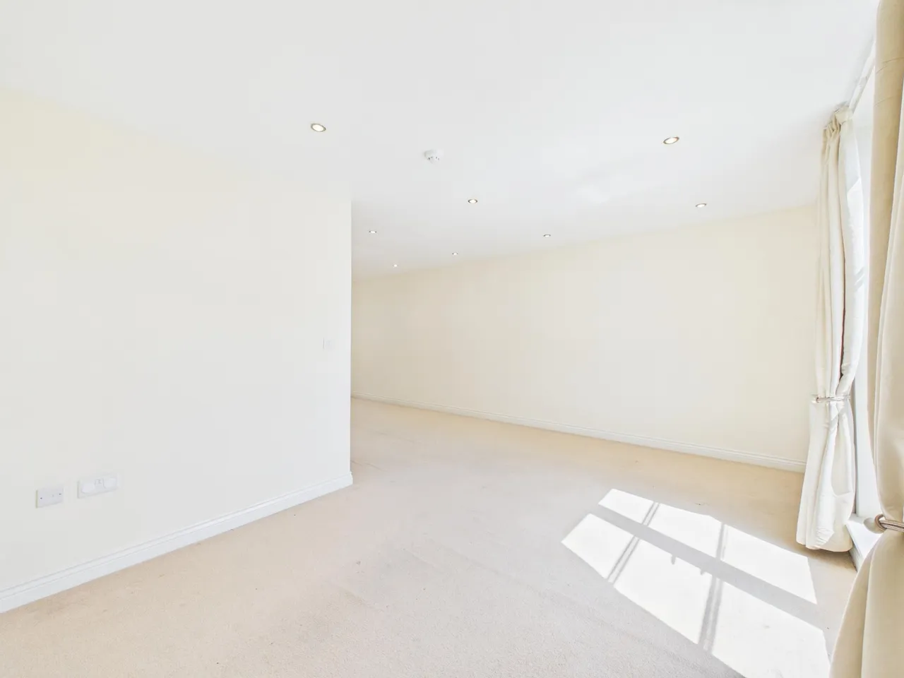 Woodford Road, Leicester, LE2, photo 15