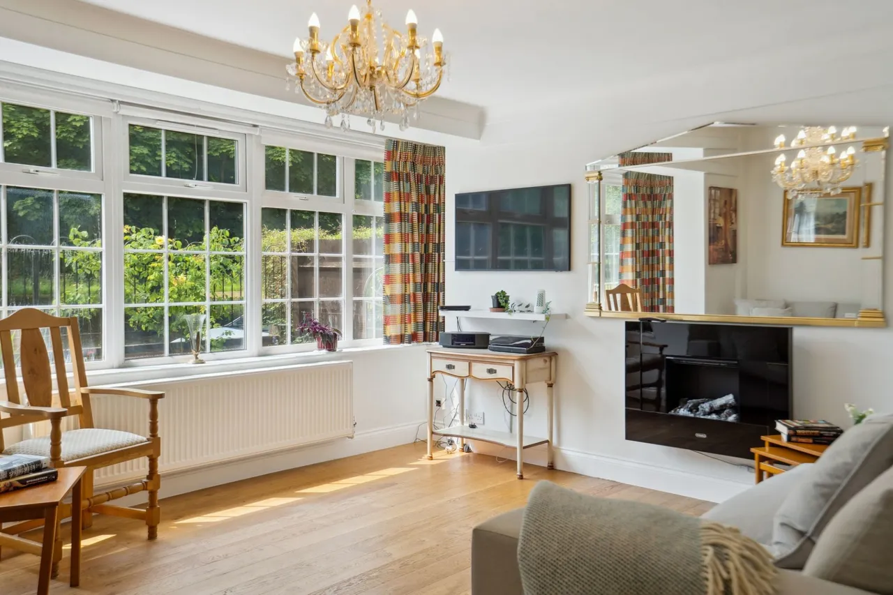 North Drive, Beaconsfield, HP9, photo 5