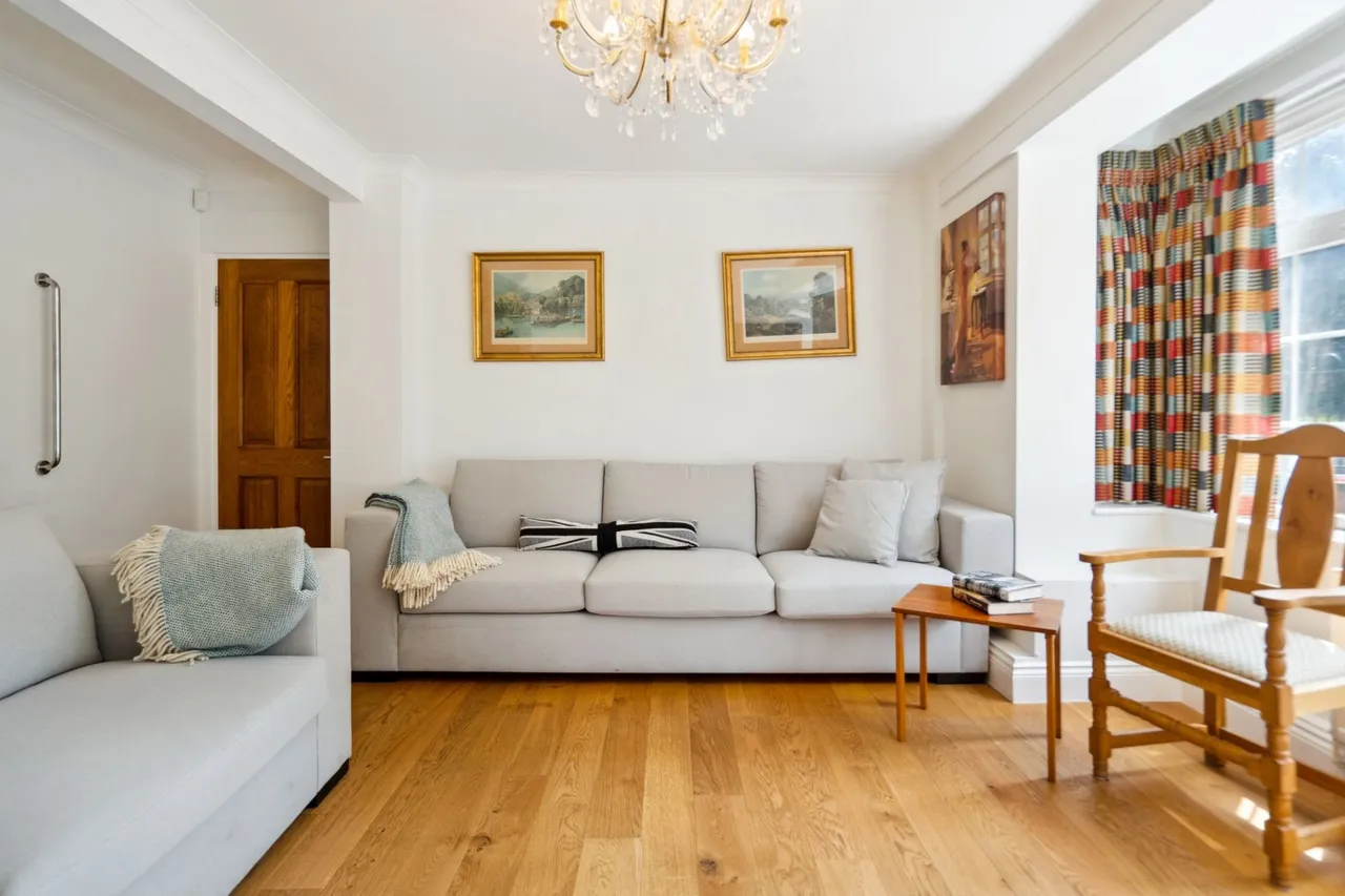 North Drive, Beaconsfield, HP9, photo 6
