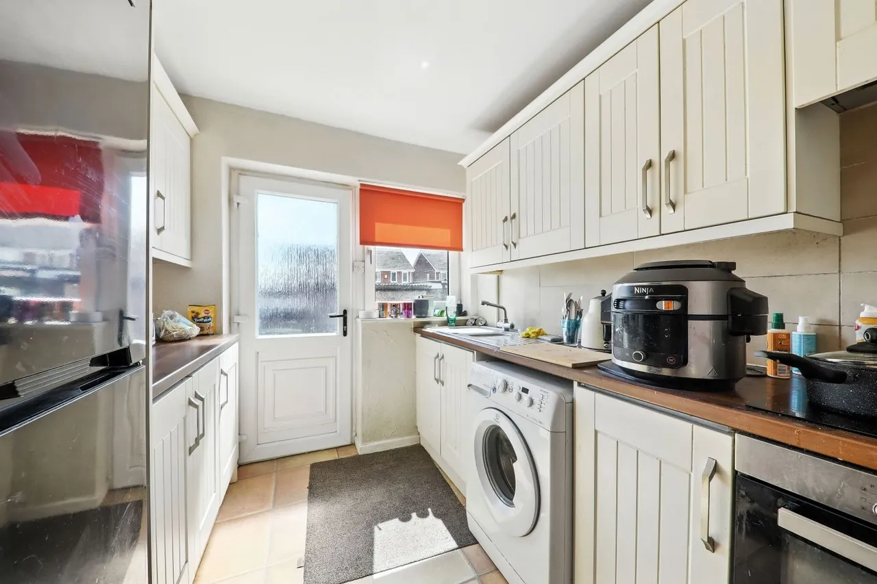 Katrina Grove, Featherstone, WF7, photo 6