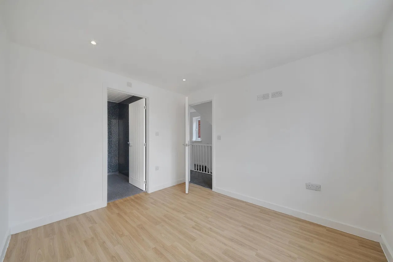 Daffodil Road, Halewood, Liverpool, Liverpool, L26 0AP, photo 8