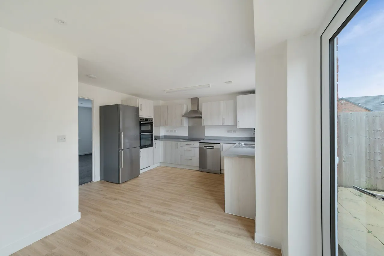 Daffodil Road, Halewood, Liverpool, Liverpool, L26 0AP, photo 6