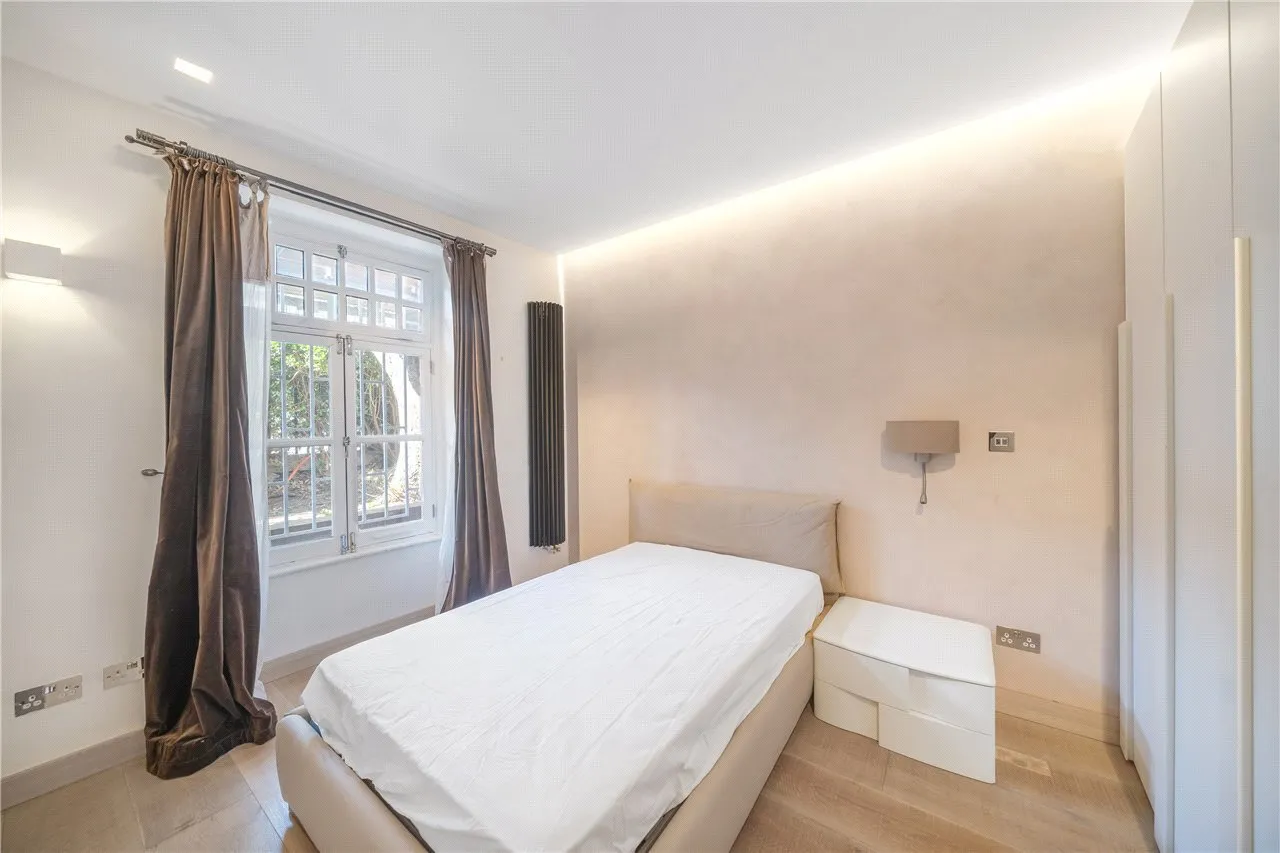 Avonmore Gardens, Kensington, London, W14, photo 10