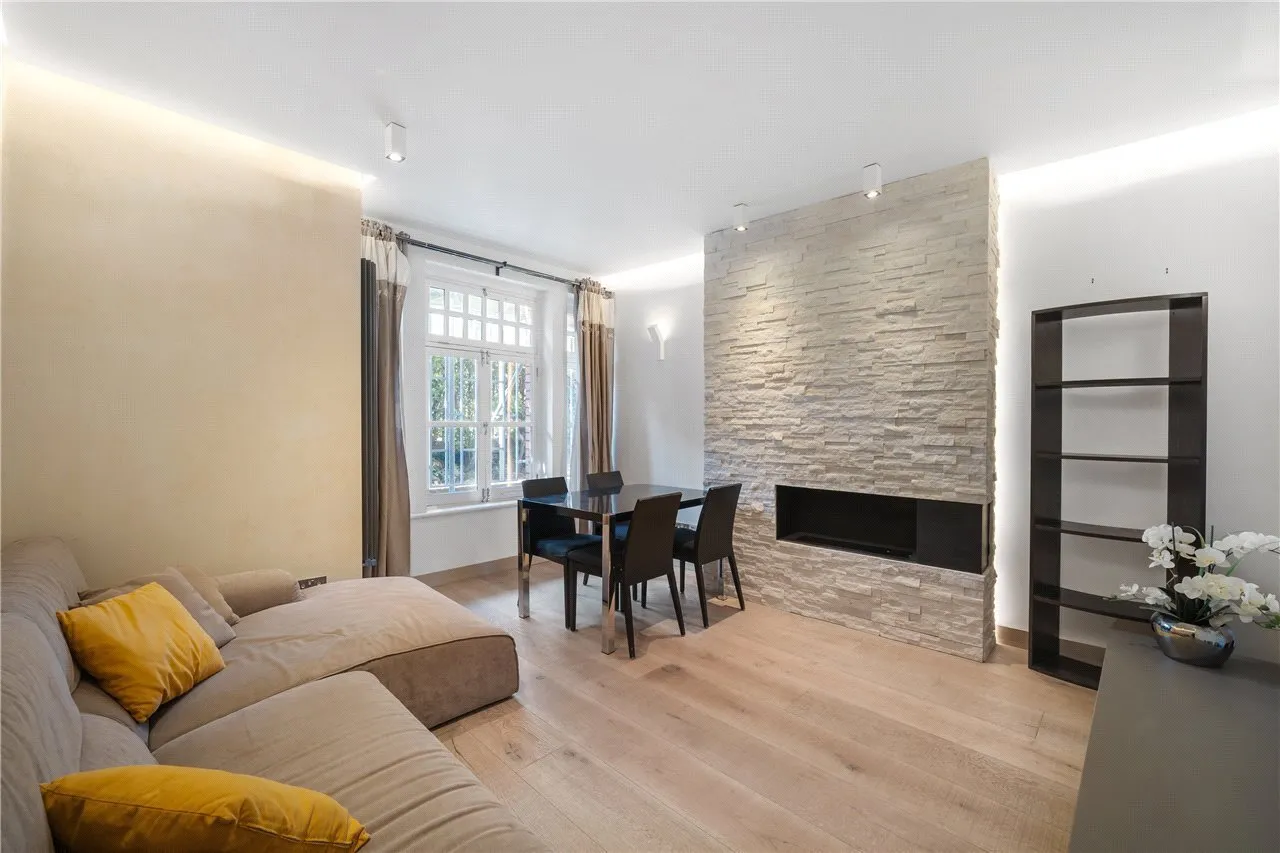 Avonmore Gardens, Kensington, London, W14, photo 2