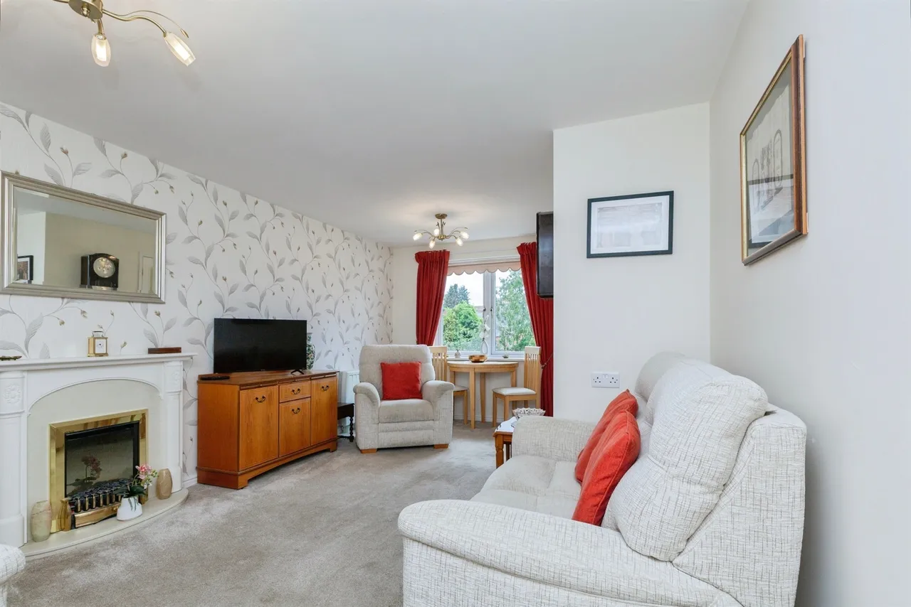 Sandhurst Street, Oadby, LE2, photo 4