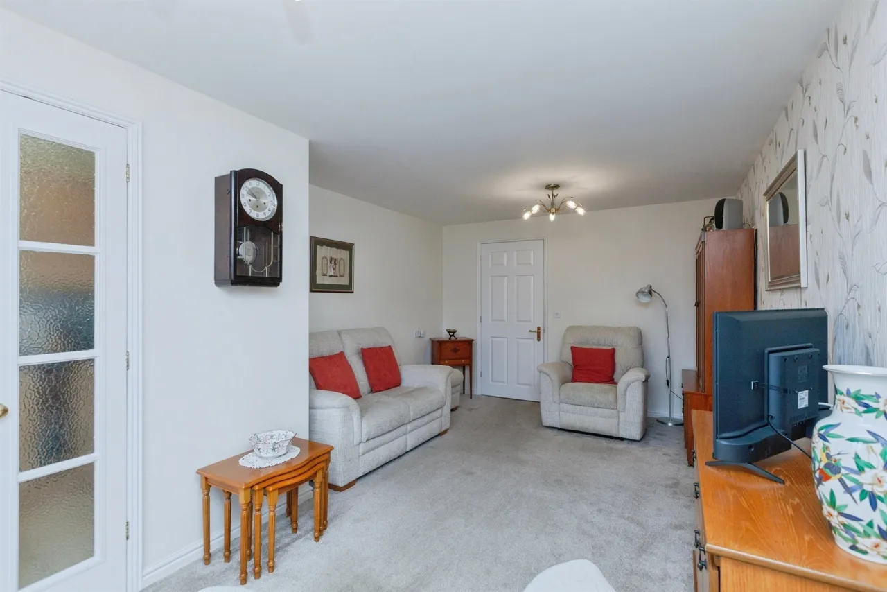 Sandhurst Street, Oadby, LE2, photo 5