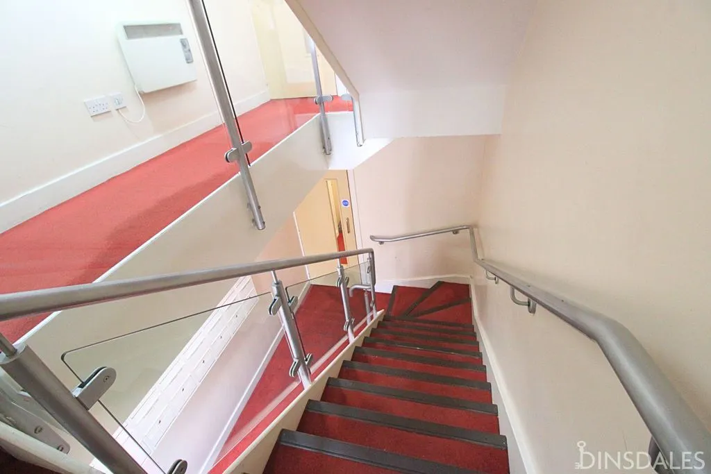 Sandhill Close, Bradford BD8 0DZ, photo 10