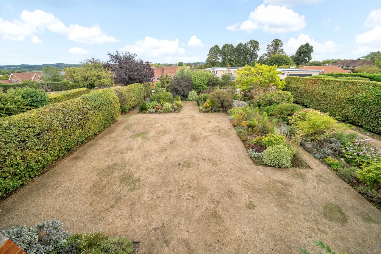 Three Stiles Road, Farnham, GU9, photo 7