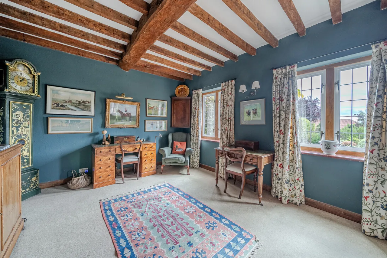 Three Stiles Road, Farnham, GU9, photo 6