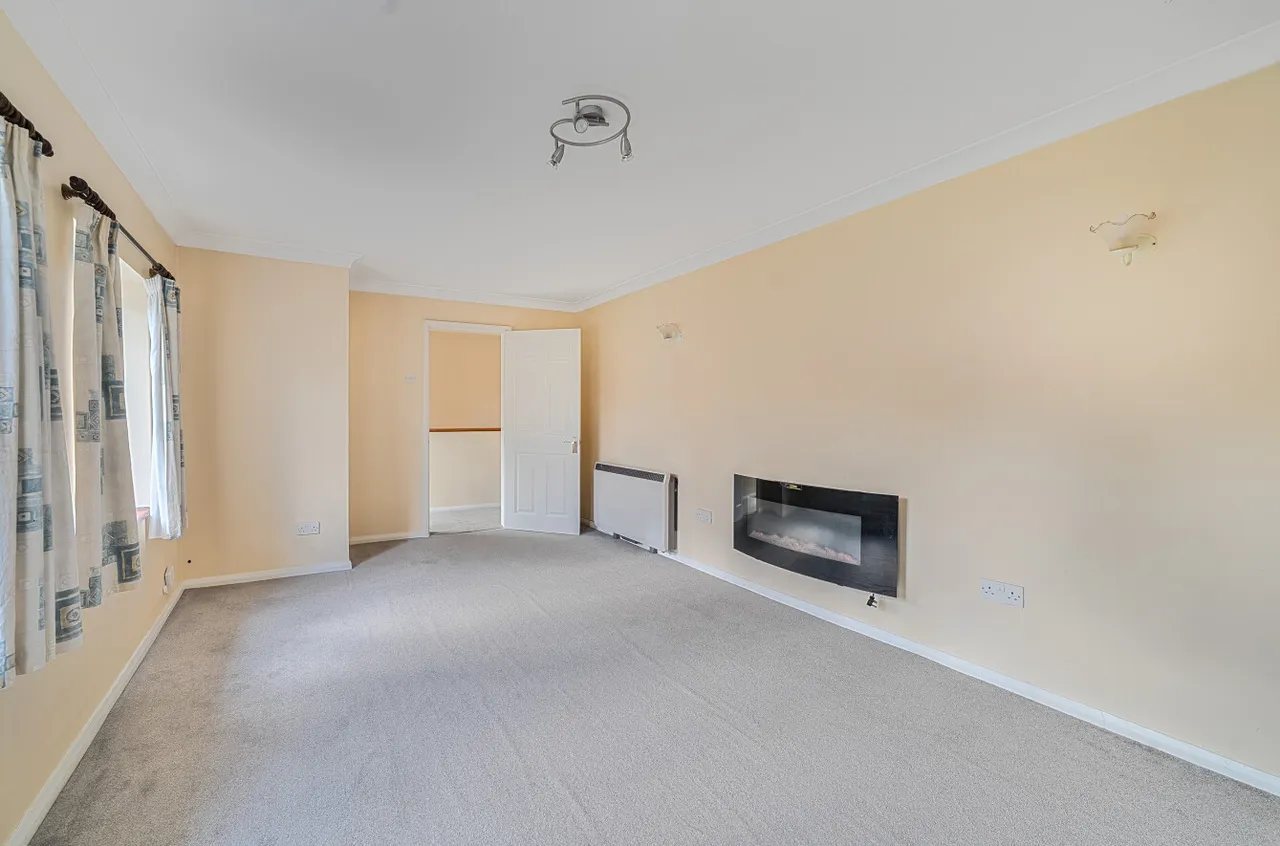 Butts Road, Alton, GU34, photo 9