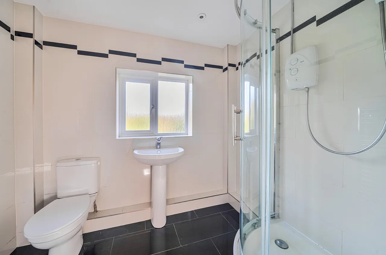 Butts Road, Alton, GU34, photo 6