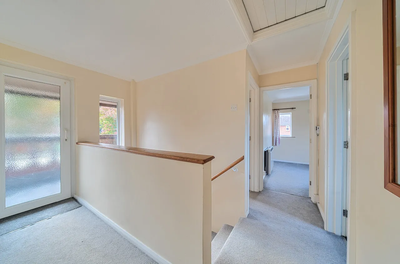 Butts Road, Alton, GU34, photo 10