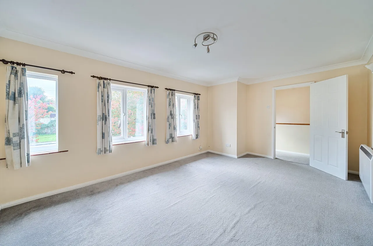 Butts Road, Alton, GU34, photo 4