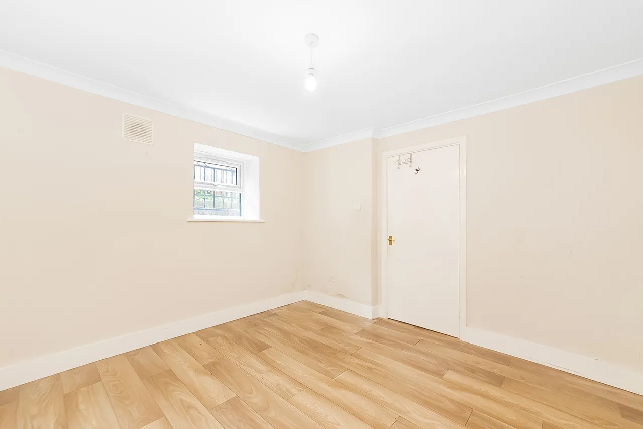 Thicket Road, London, SE20, photo 13