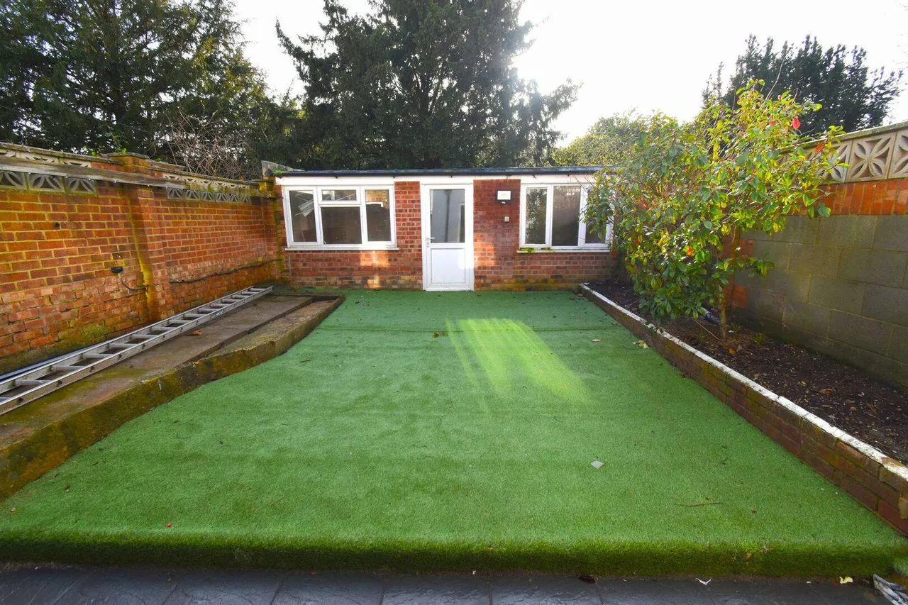 The Brent, Dartford, DA1, photo 8