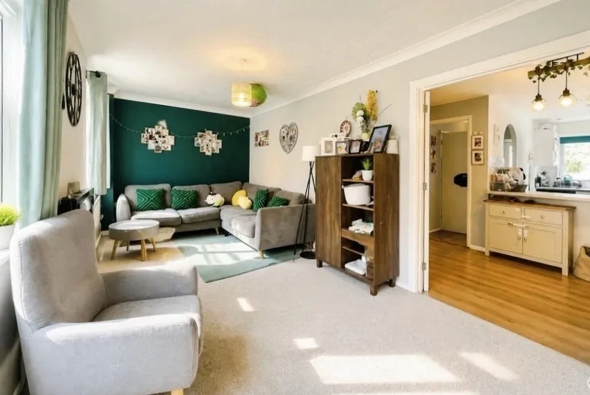 Walsh Avenue, Warfield, Bracknell, Berkshire, RG42 3XZ, photo 11
