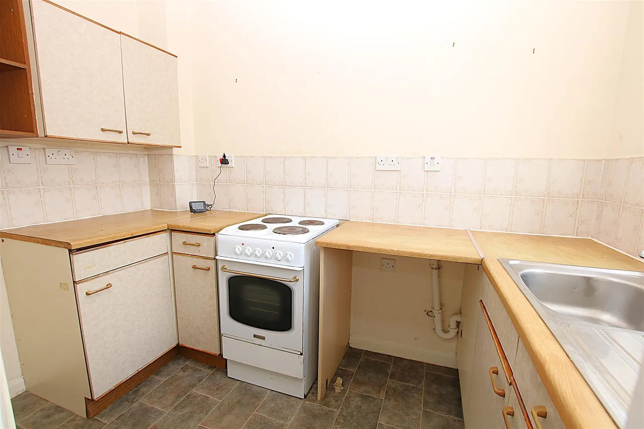 Oakgrove Place, East Hunsbury, photo 6