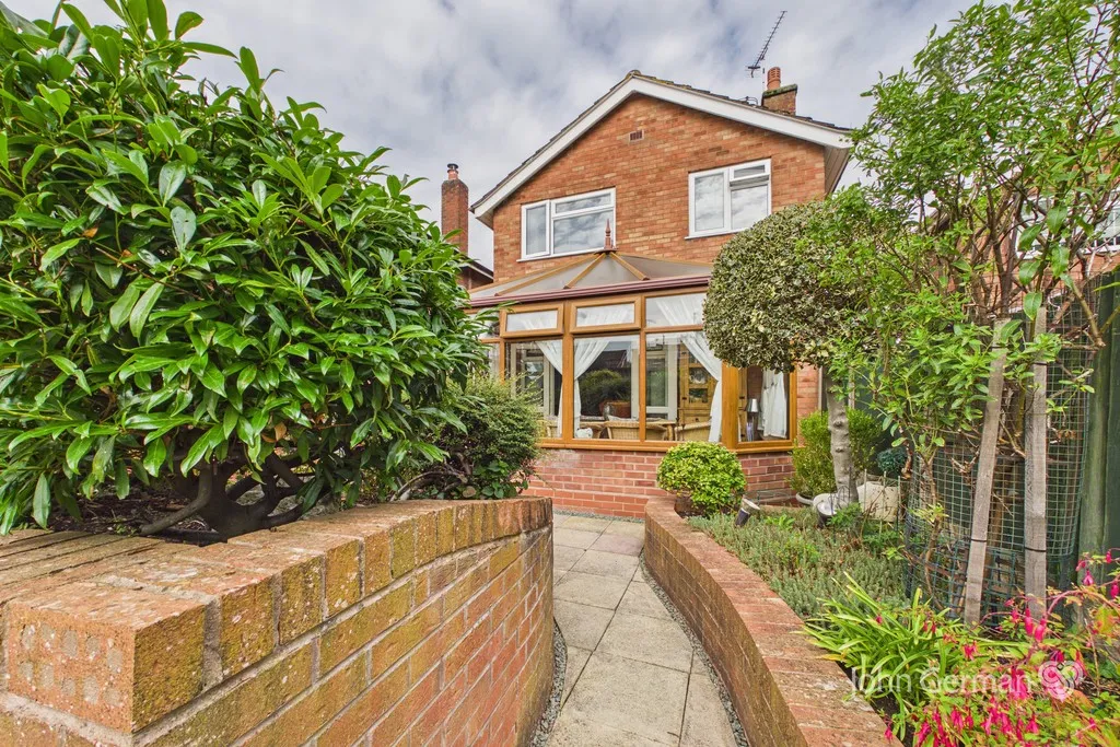 Darnford Close, Stafford, photo 17